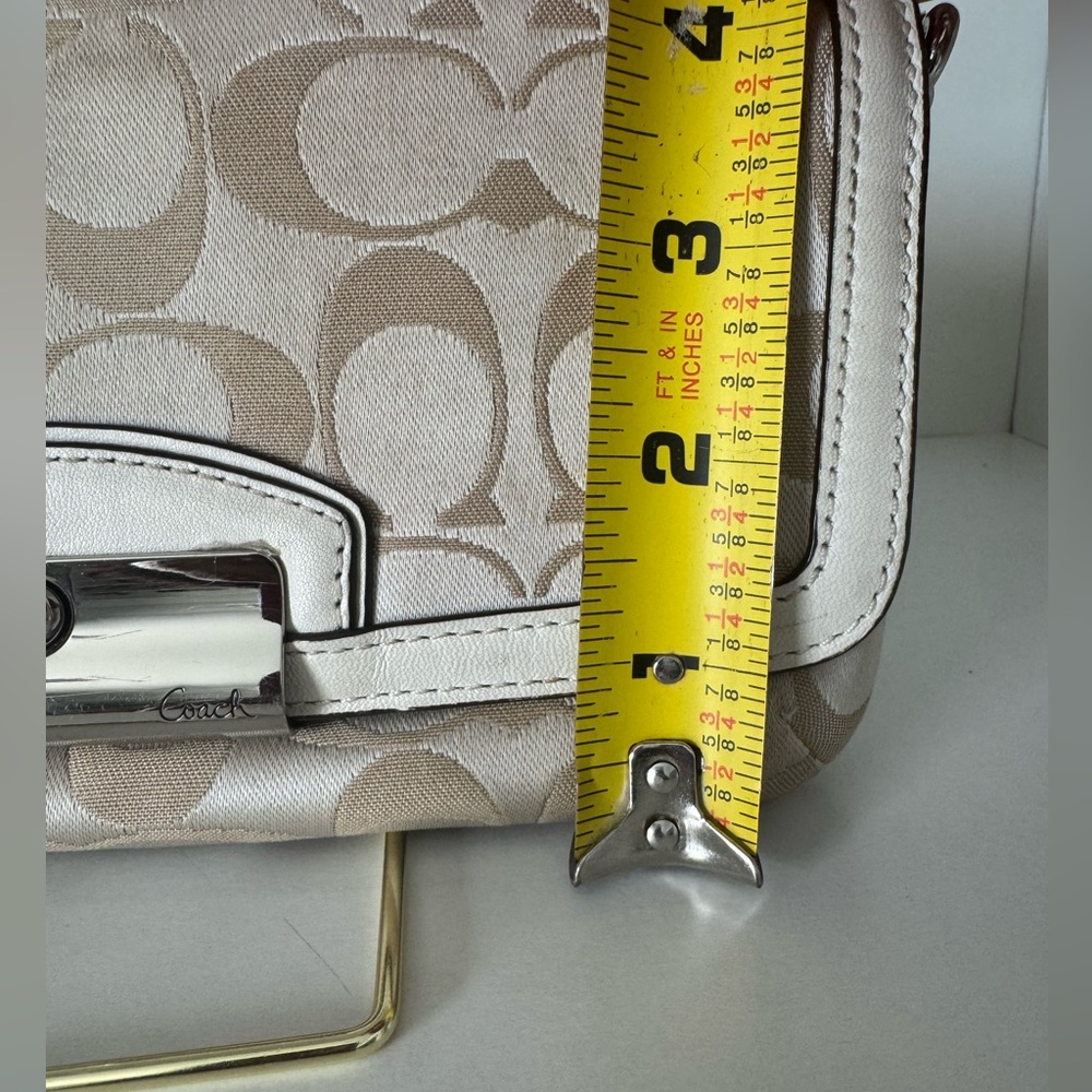 Coach Signature Kristin Flap Handbag Wristlet in Beige and Cream EUC - Picture 8 of 8
